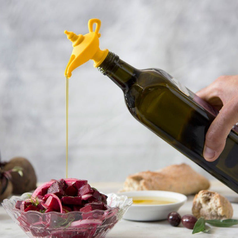 oil pourer and stopper wine detail and structure