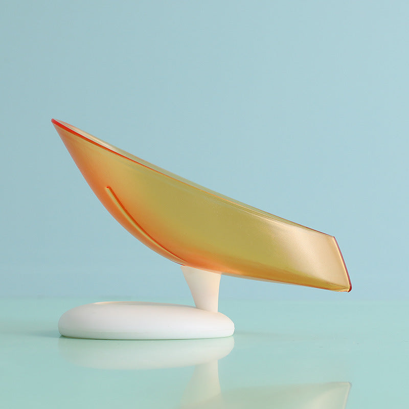 soap box self draining leaf in use lifestyle