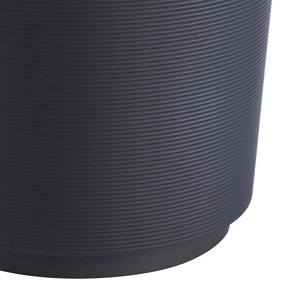 Soft Touch Ribbed Plastic 1.98 Gallon Black Trash Can - Image 5