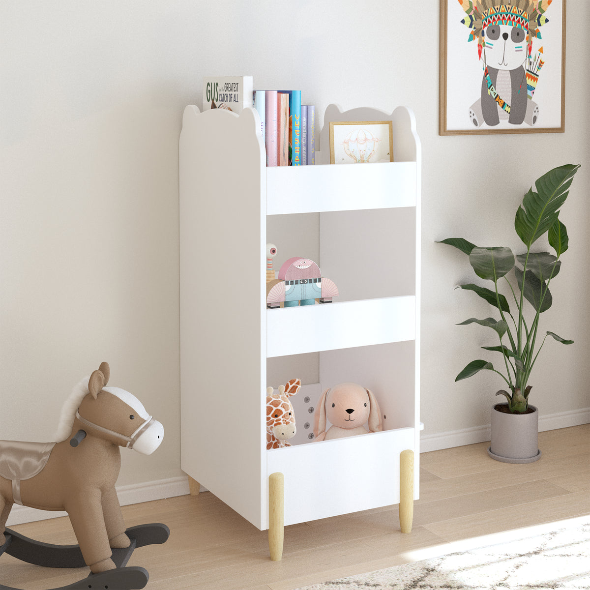 Bear-Shaped Kids Bookshelf with Chalkboard Side