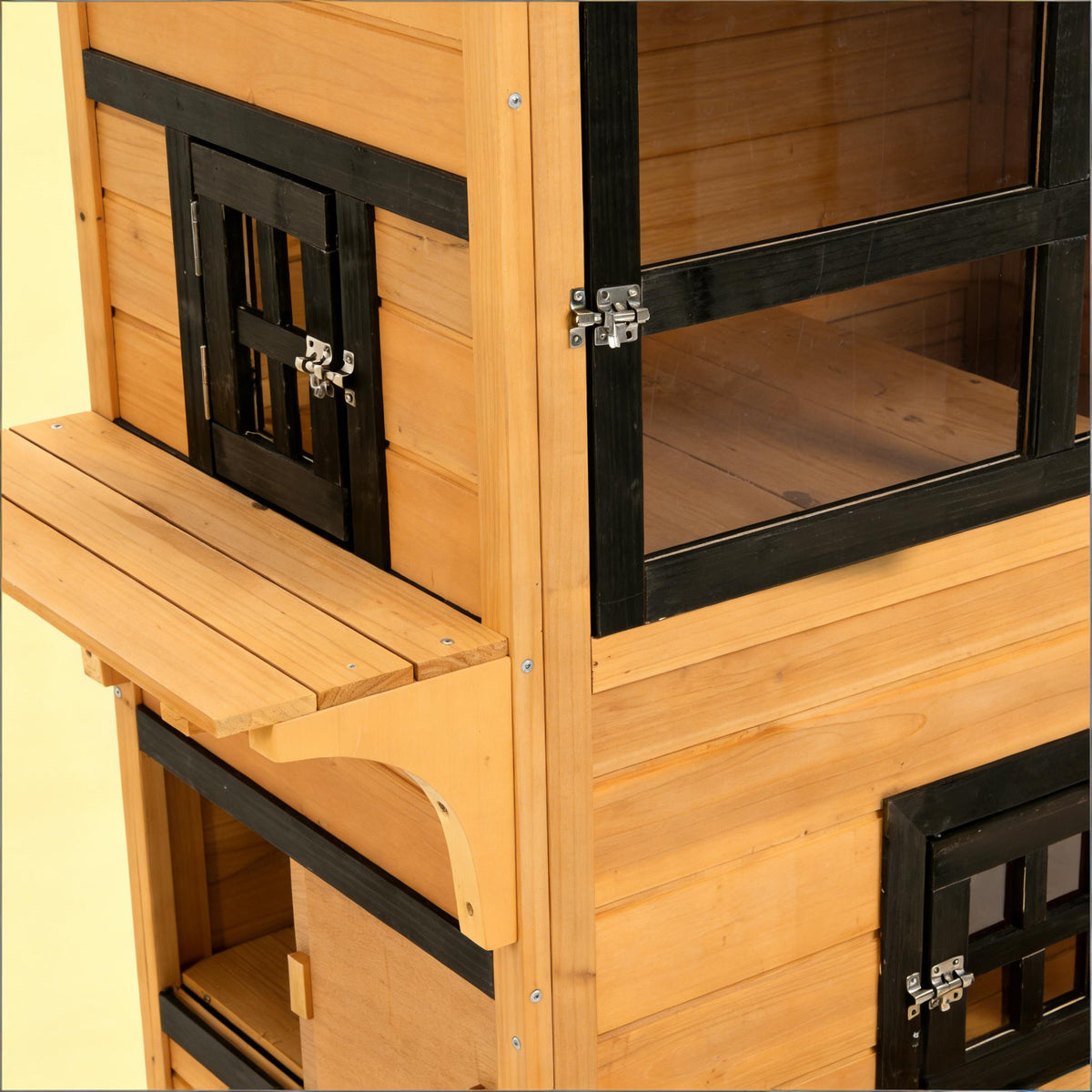 Pet House Outdoor Cat